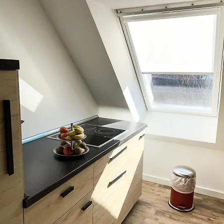 ゲストハウス Kapitaenshaus-lassen-zimmer-columbus-suite